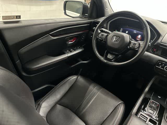 2025 Honda Pilot Black Edition Platinum White Pearl at Honda of Clear Lake