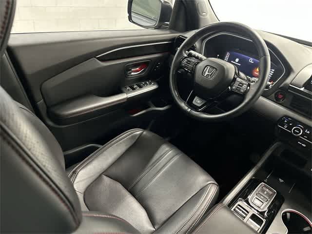 2025 Honda Pilot Black Edition Modern Steel Metallic at Honda of Clear Lake