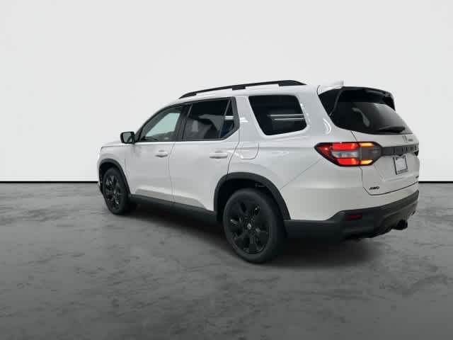 2026 Honda Pilot photo 9 of 33