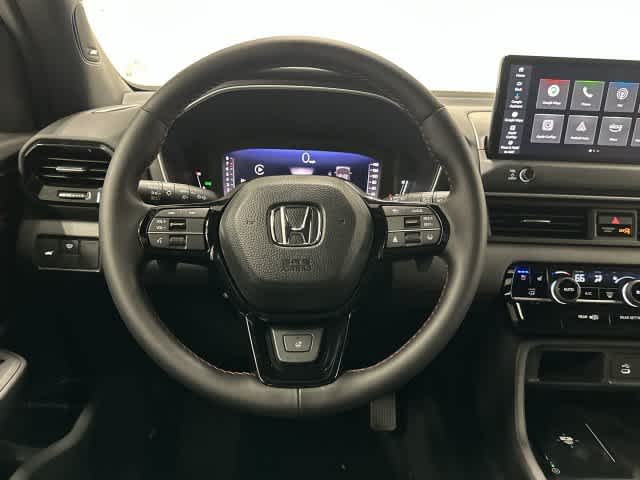 2026 Honda Pilot photo 15 of 33