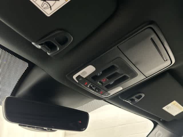 2026 Honda Pilot photo 21 of 33