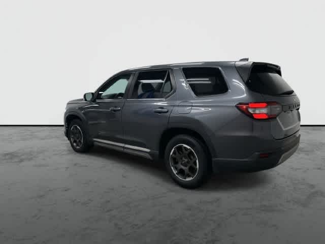 2024 Honda Pilot photo 9 of 32