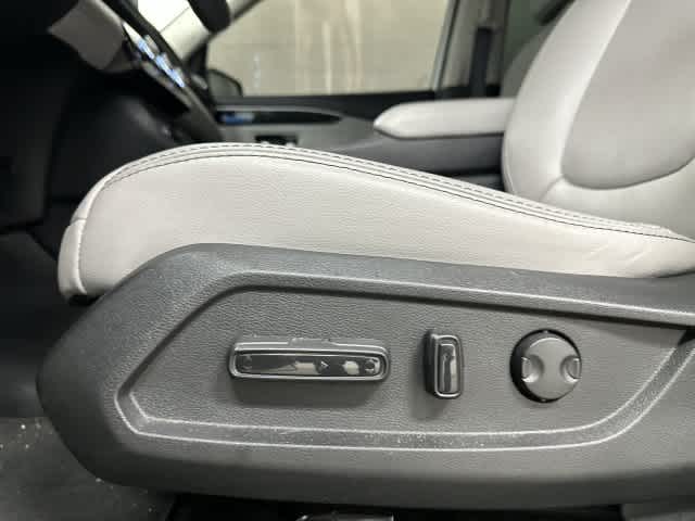 2025 Honda Pilot EX-L Platinum White Pearl at HGreg Houston