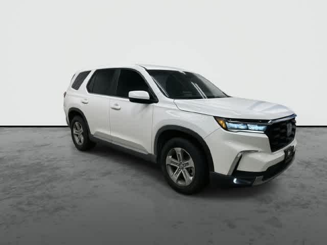 2025 Honda Pilot EX-L Platinum White Pearl at HGreg Houston