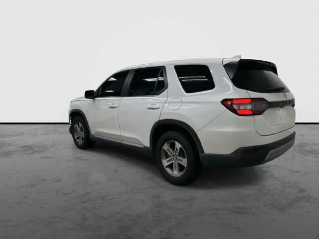 2025 Honda Pilot EX-L Platinum White Pearl at HGreg Houston