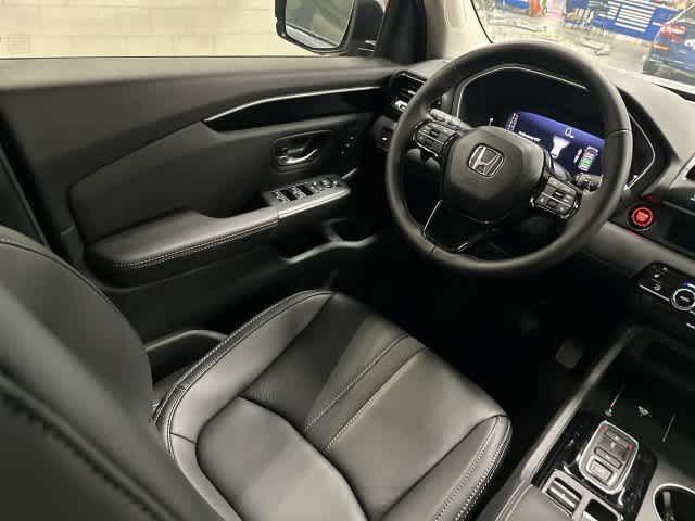 2026 Honda Pilot EX-L Sonic Gray Pearl at Davis Chevrolet