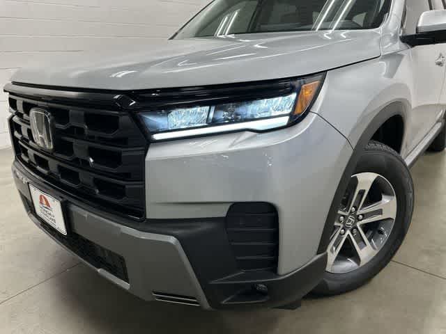 2026 Honda Pilot EX-L Solar Silver Metallic at Honda of Clear Lake