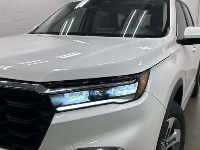 2025 Honda Pilot EX-L Platinum White Pearl at Honda of Clear Lake