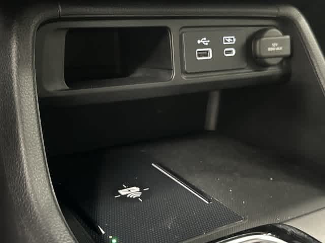 2025 Honda Pilot photo 25 of 32