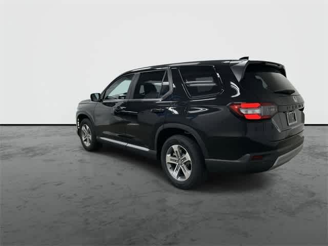 2025 Honda Pilot EX-L Crystal Black Pearl at Mercedes-Benz of Houston North