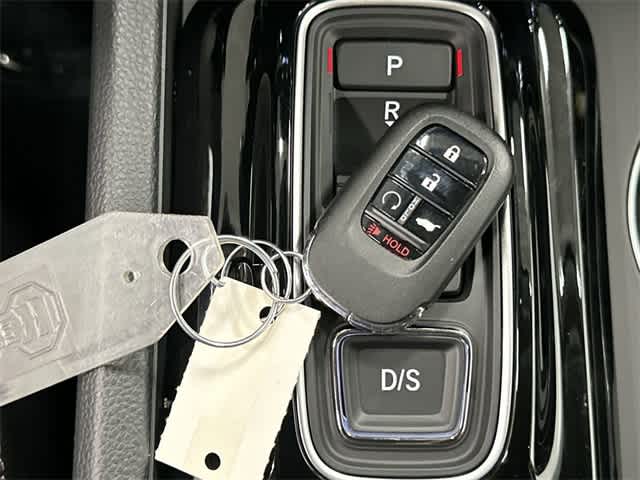 2025 Honda Pilot EX-L Crystal Black Pearl at Mercedes-Benz of Houston North