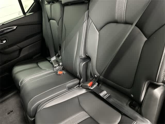 2025 Honda Pilot EX-L Crystal Black Pearl at Mercedes-Benz of Houston North