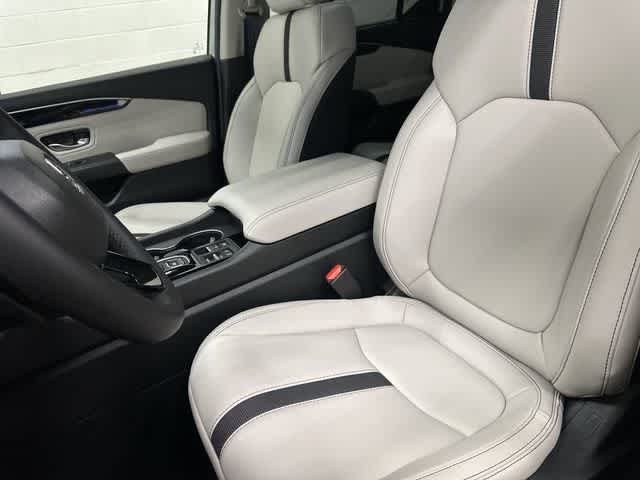 2026 Honda Pilot EX-L Solar Silver Metallic at Honda of Clear Lake