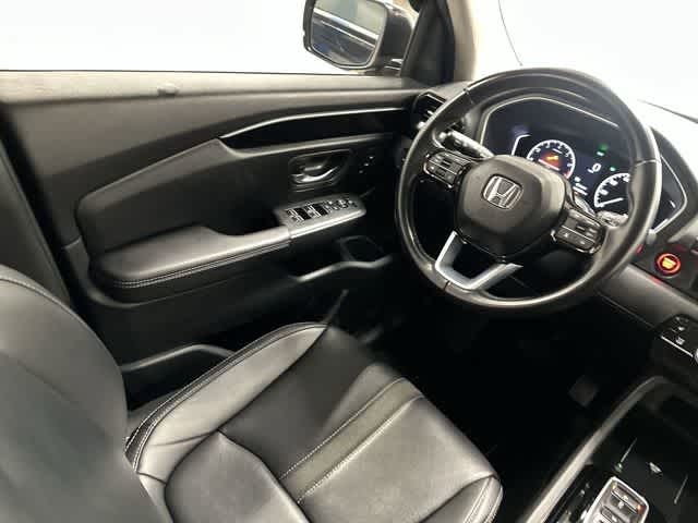 2024 Honda Pilot EX-L 8 Passenger Crystal Black Pearl at Tomball Ford