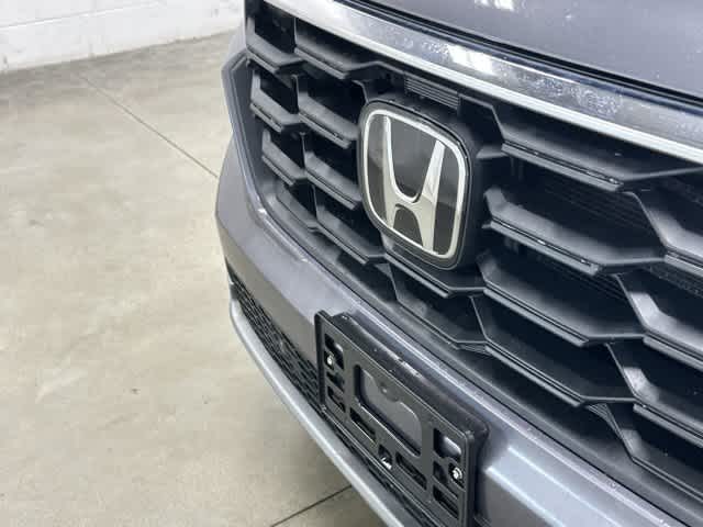 2024 Honda Pilot photo 30 of 32