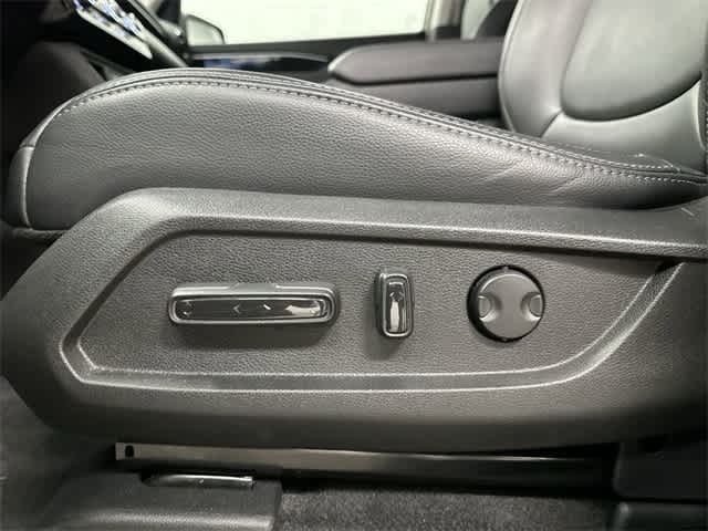 2023 Honda Pilot Touring Crystal Black Pearl at Sterling McCall Acura