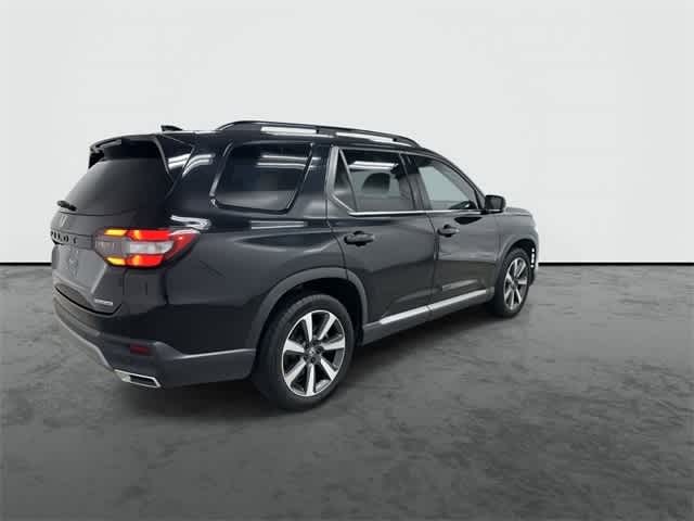 2023 Honda Pilot Touring Crystal Black Pearl at Sterling McCall Acura