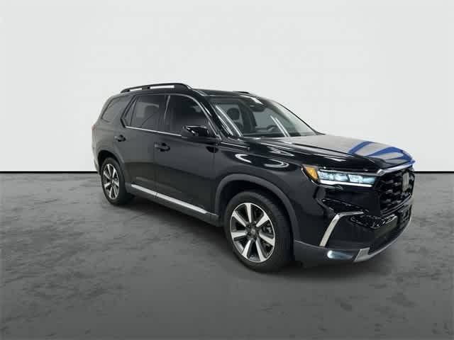 2023 Honda Pilot Touring Crystal Black Pearl at Sterling McCall Acura