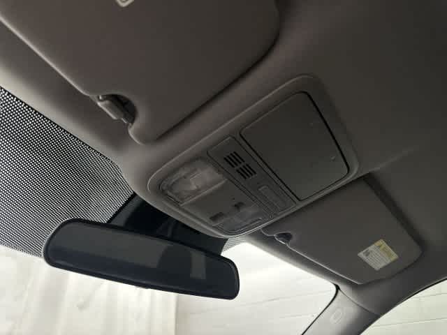 2023 Honda Ridgeline photo 21 of 32