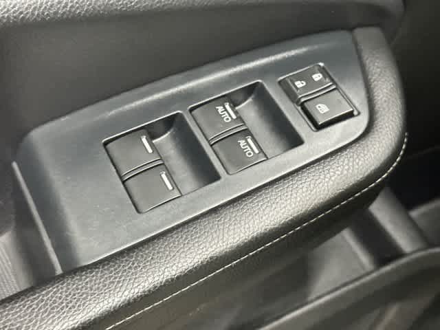 2023 Honda Ridgeline photo 20 of 32