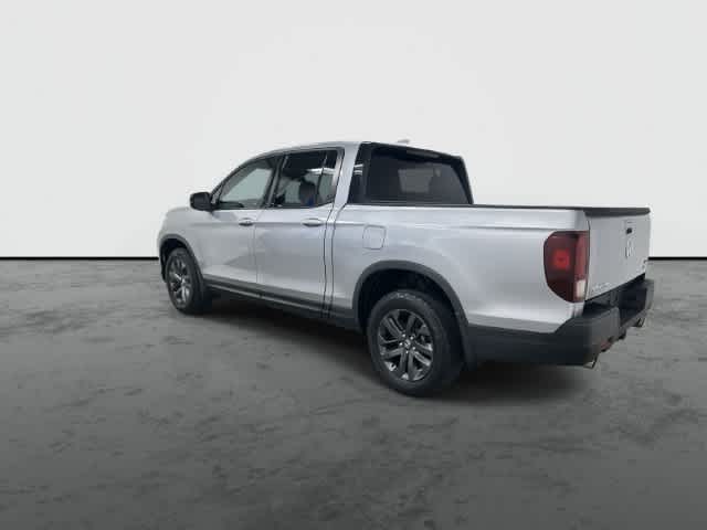 2023 Honda Ridgeline photo 9 of 32