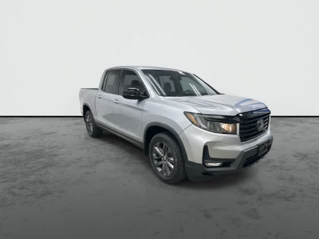 2023 Honda Ridgeline photo 6 of 32