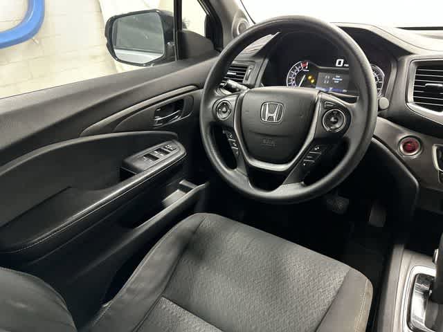 2019 Honda Ridgeline Sport Lunar Silver Metallic at AutoNation USA Katy