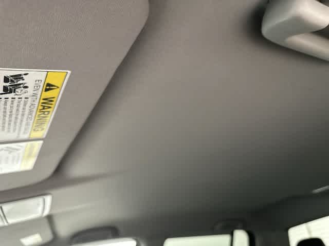2024 Honda Ridgeline photo 27 of 32