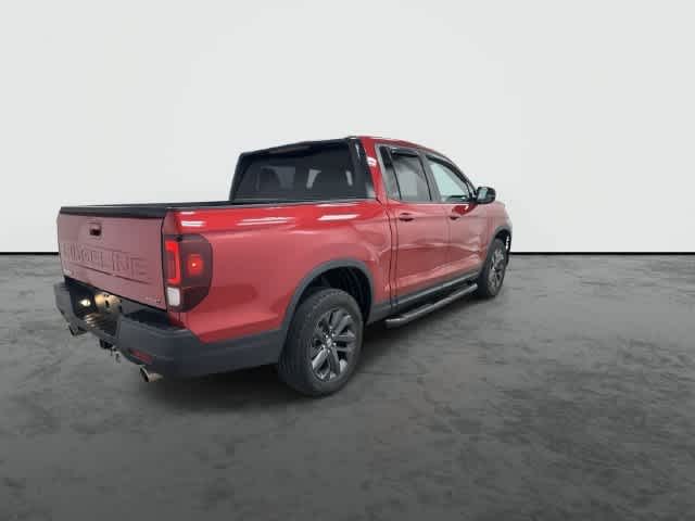 2024 Honda Ridgeline photo 3 of 32