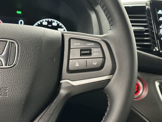 2024 Honda Ridgeline photo 18 of 32