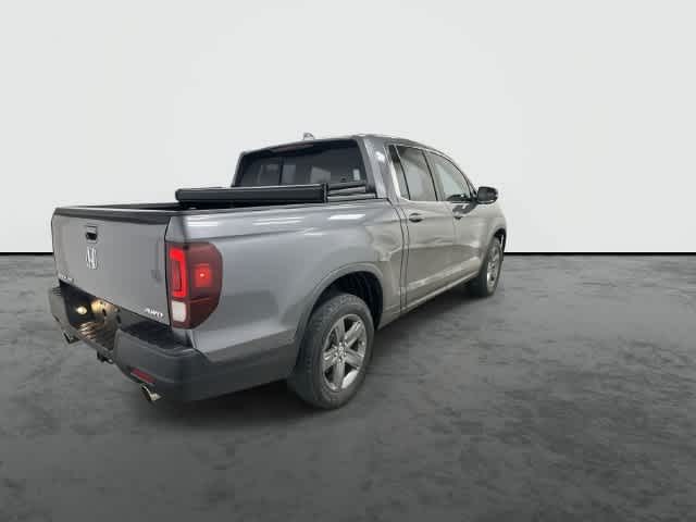 2023 Honda Ridgeline photo 3 of 32