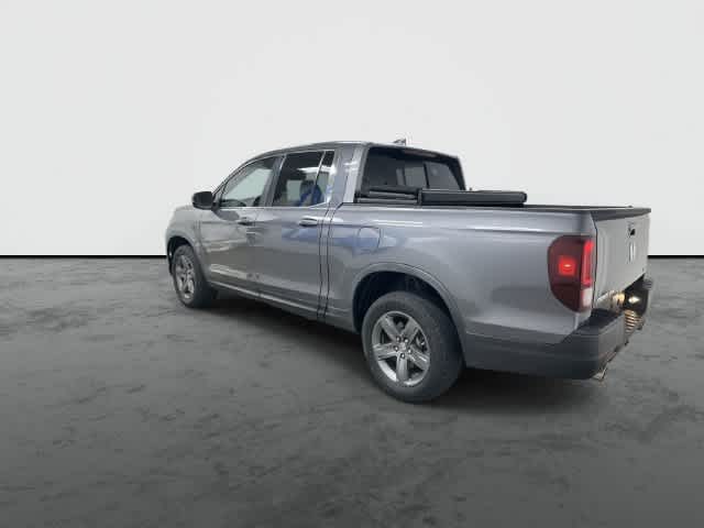 2023 Honda Ridgeline photo 9 of 32