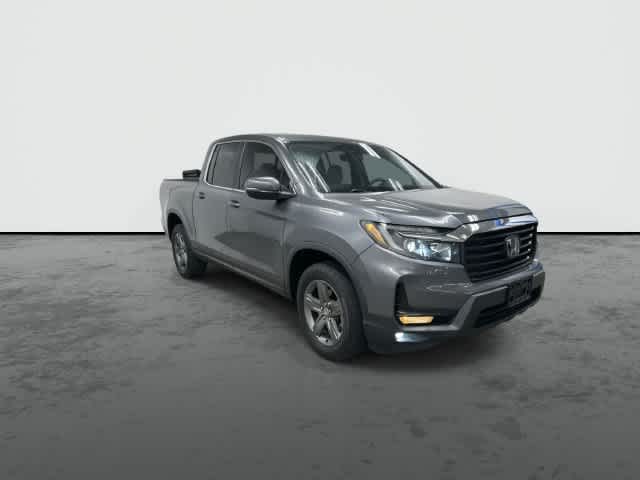 2023 Honda Ridgeline photo 6 of 32