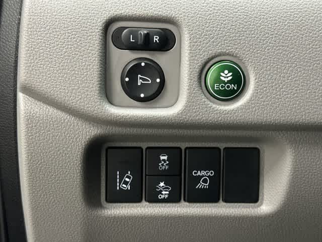 2023 Honda Ridgeline photo 19 of 32