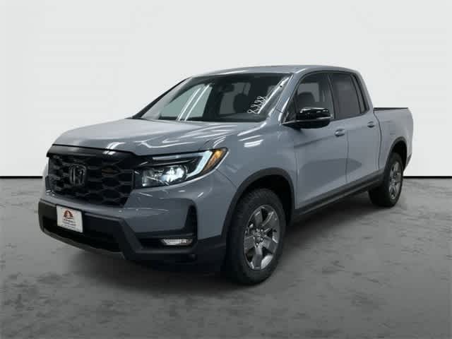 2025 Honda Ridgeline TrailSport Sonic Gray Pearl at Honda of Clear Lake