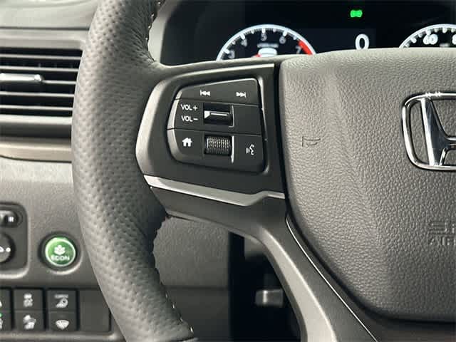 2025 Honda Ridgeline TrailSport Sonic Gray Pearl at Honda of Clear Lake