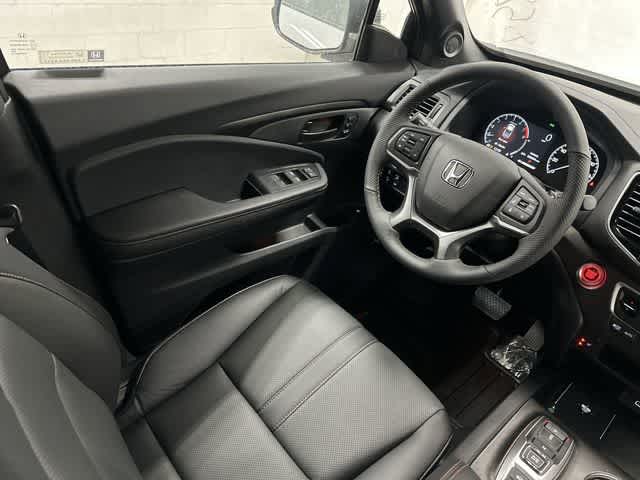 2025 Honda Ridgeline TrailSport - 11