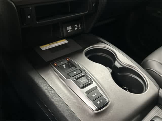 2022 Honda Ridgeline RTL-E Platinum White Pearl at Lone Star Chevrolet