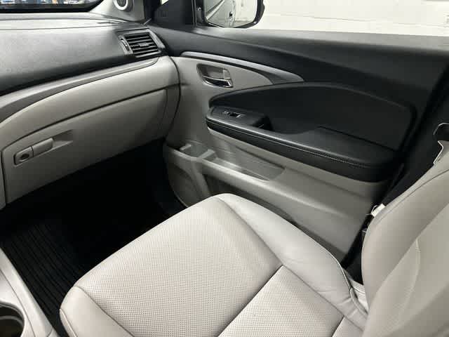 2023 Honda Ridgeline RTL-E Modern Steel Metallic at Honda of Clear Lake