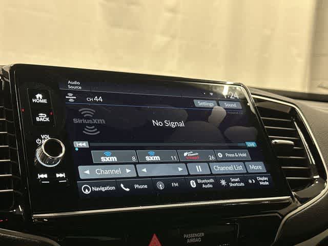 2026 Honda Ridgeline Black Edition Crystal Black Pearl at Honda of Clear Lake