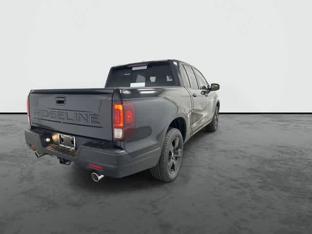2026 Honda Ridgeline Black Edition Crystal Black Pearl at Honda of Clear Lake