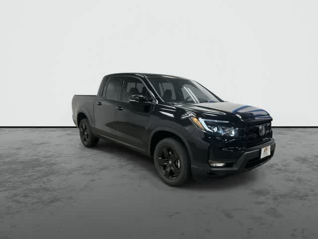 2026 Honda Ridgeline Black Edition Crystal Black Pearl at Honda of Clear Lake