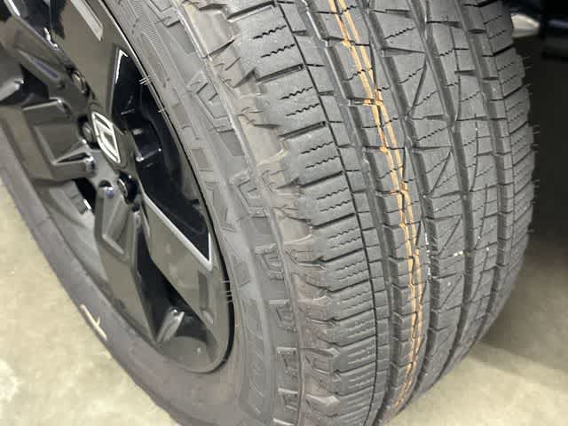 2026 Honda Ridgeline Black Edition Crystal Black Pearl at Honda of Clear Lake