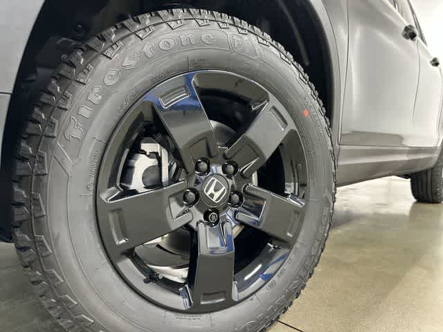 2026 Honda Ridgeline Black Edition Crystal Black Pearl at Honda of Clear Lake