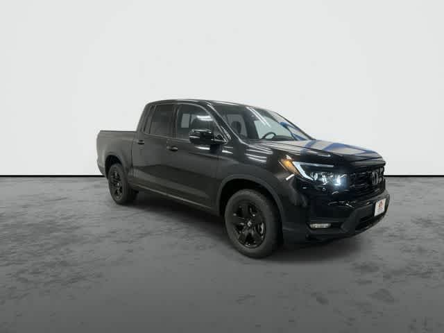 2026 Honda Ridgeline Black Edition Crystal Black Pearl at Honda of Clear Lake
