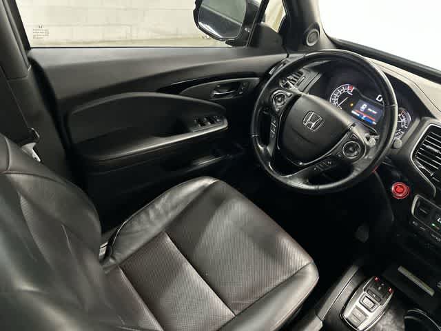 2023 Honda Ridgeline Black Edition Crystal Black Pearl at AutoNation USA Katy