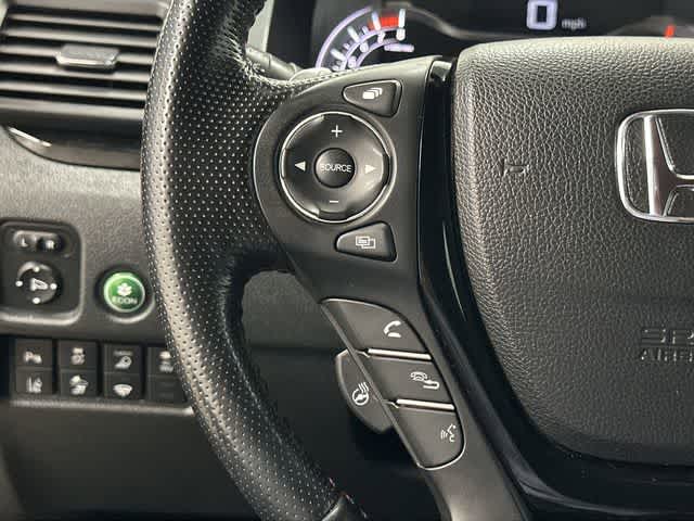 2023 Honda Ridgeline Black Edition Crystal Black Pearl at AutoNation USA Katy