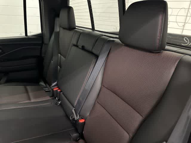 2026 Honda Ridgeline Black Edition Crystal Black Pearl at Honda of Clear Lake
