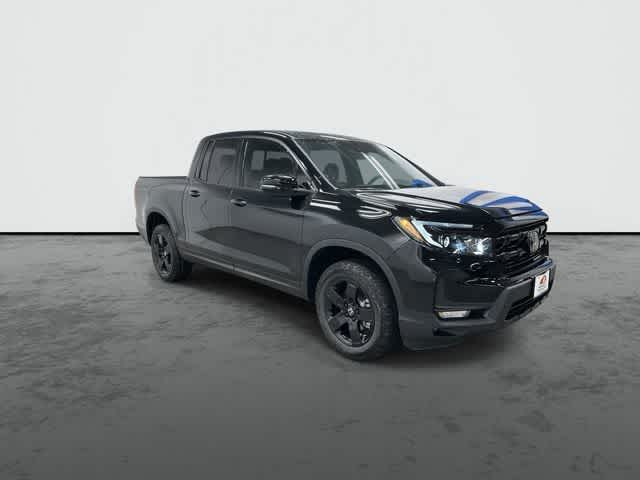 2026 Honda Ridgeline Black Edition Crystal Black Pearl at Honda of Clear Lake