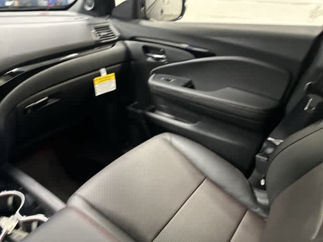 2026 Honda Ridgeline photo 13 of 33